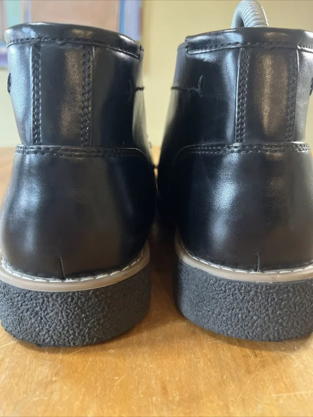 Deer Stags 9.5M Mens Bangor Chukka Boots Black Ankle Faux Leather Lace Up